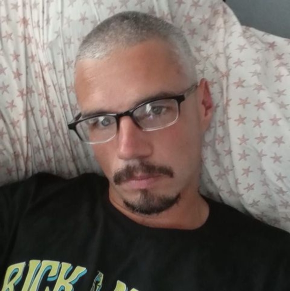 Meet your Posher, John - Picture 1 of 1